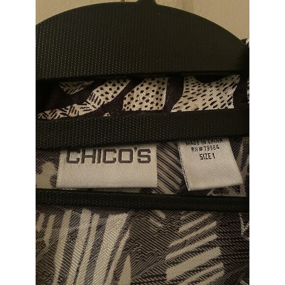 Chico's Shirt Women's 1 Black White Floral Print Rayon Long Sleeve Button-Up - Picture 4 of 6